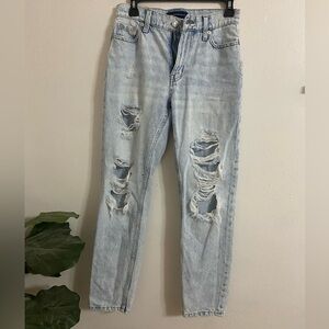 Aeropostale light wash high rise mom jeans
